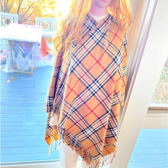 Check Shawl Wrap - Picture 1 of 4